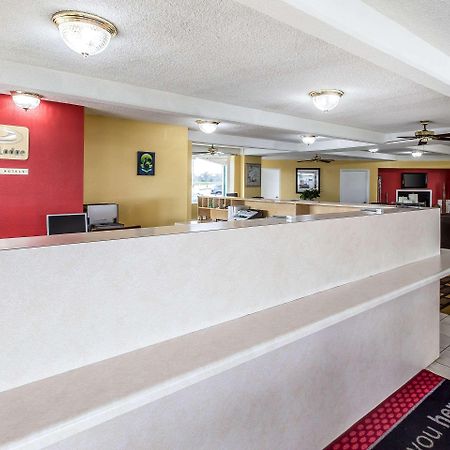 Econo Lodge Byron Luaran gambar