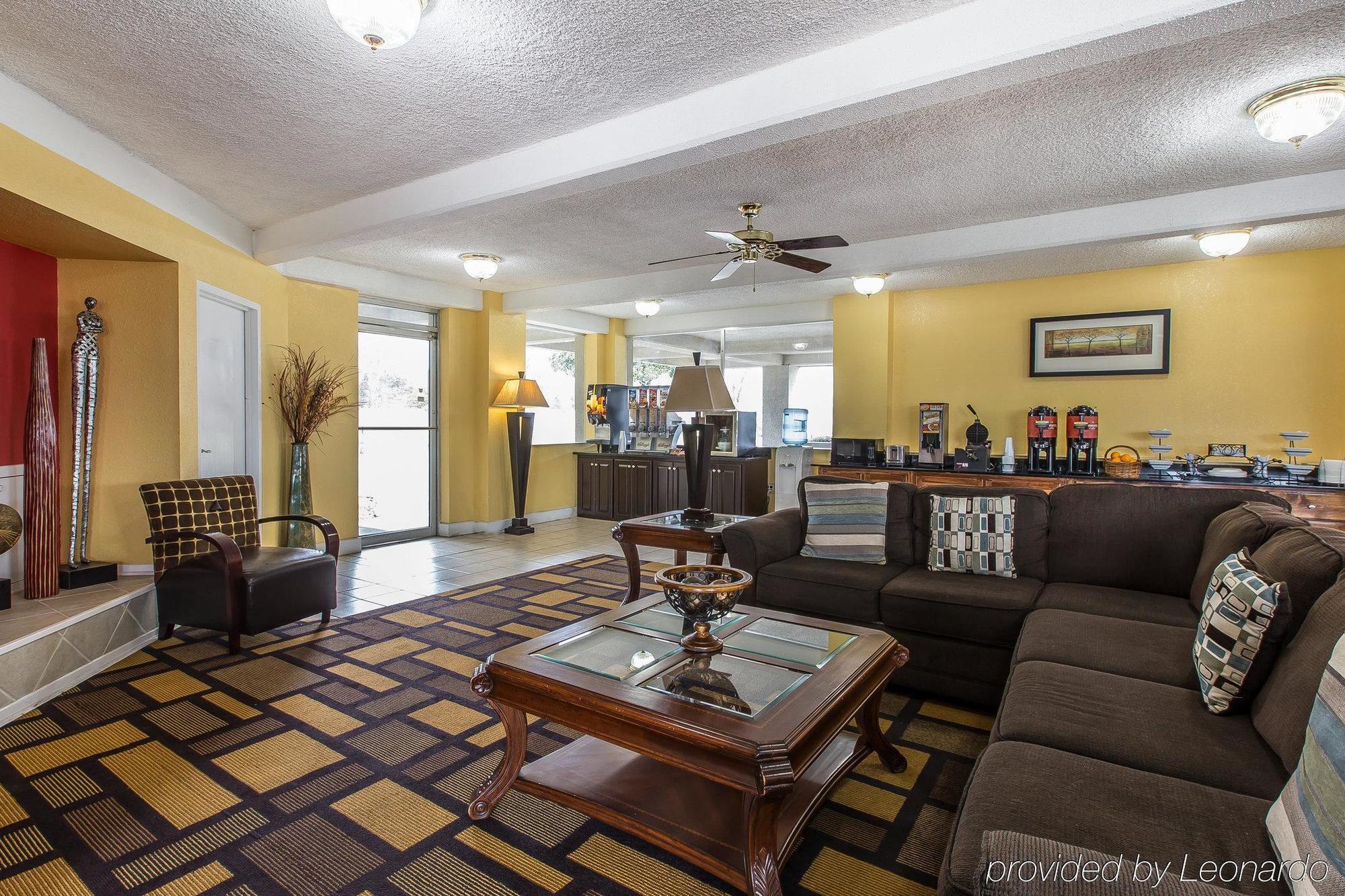Econo Lodge Byron Luaran gambar