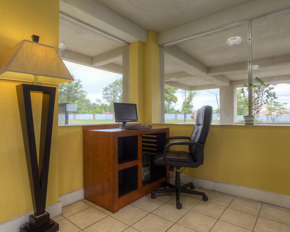 Econo Lodge Byron Luaran gambar