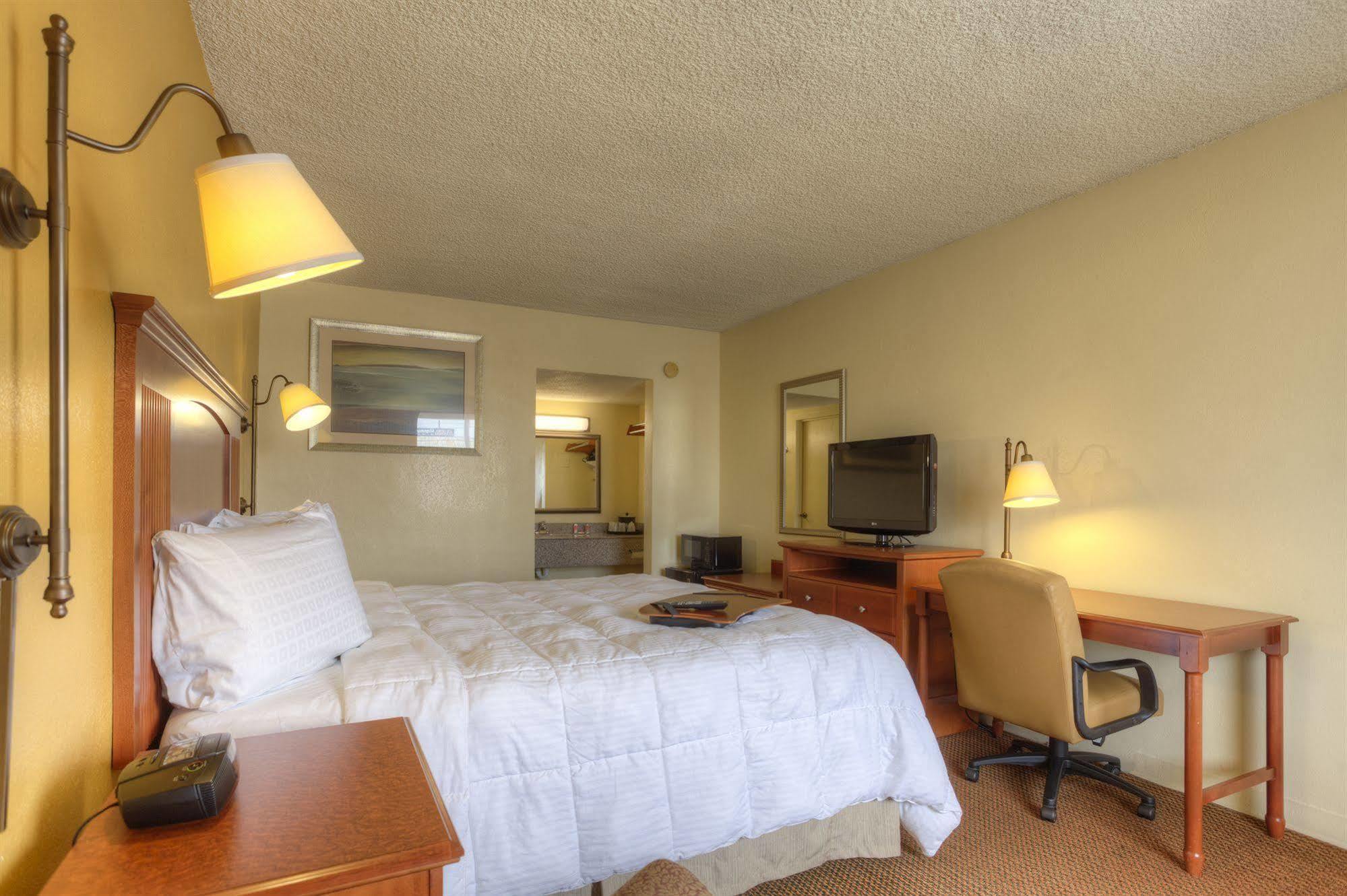 Econo Lodge Byron Luaran gambar